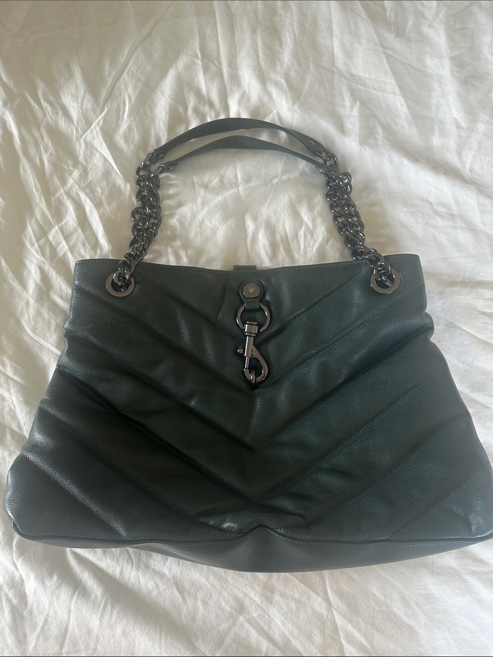 Rebecca Minkoff
Edie Maxi Quilted Leather Tote Bag - Dark Green